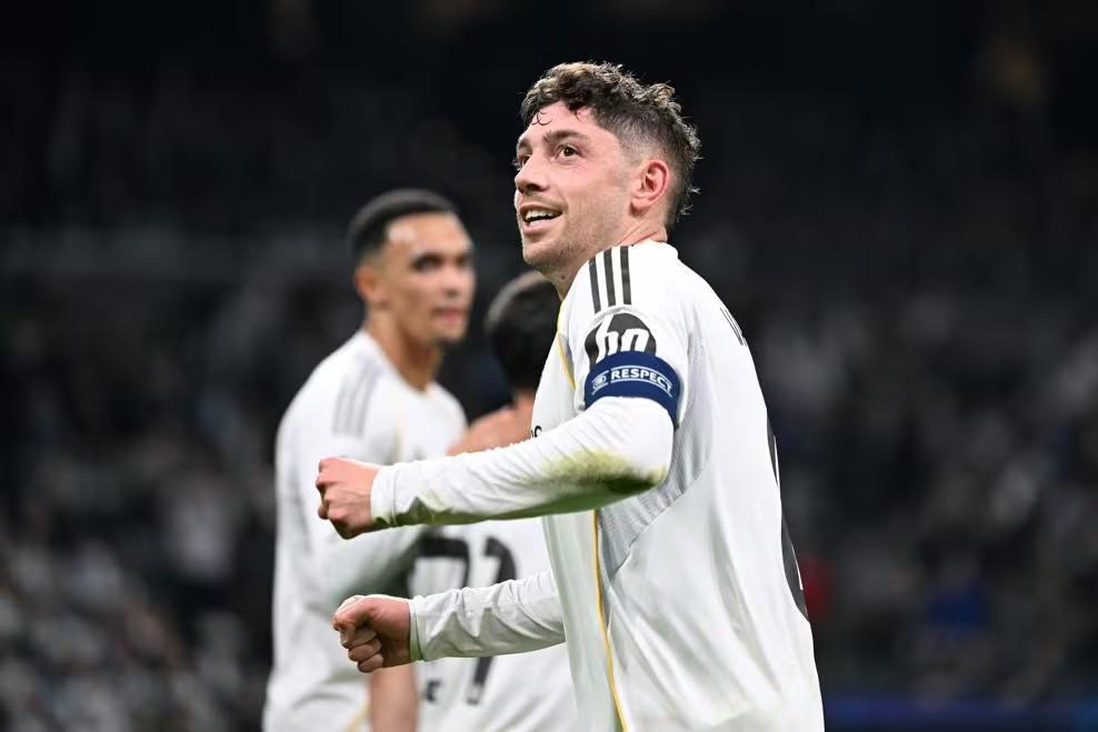 betway必威-帽子戏法,巴尔韦德当选皇马vs曼城全场最佳